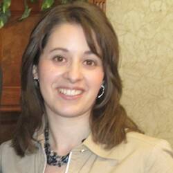 Tracie Coffman, '01 & '06